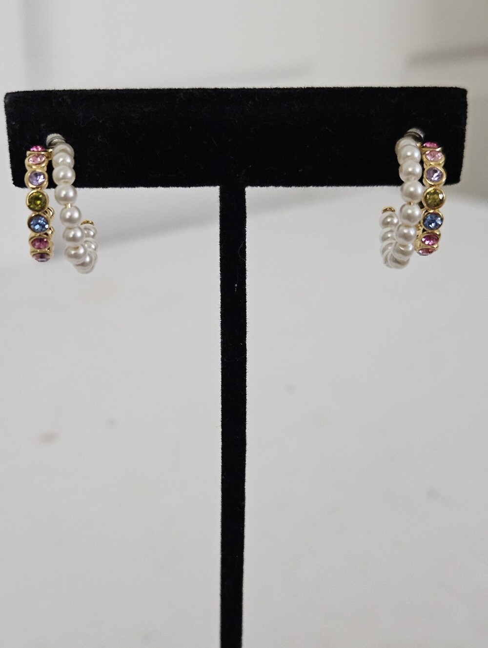 Kate Spade NY NWT Huggie Earrings